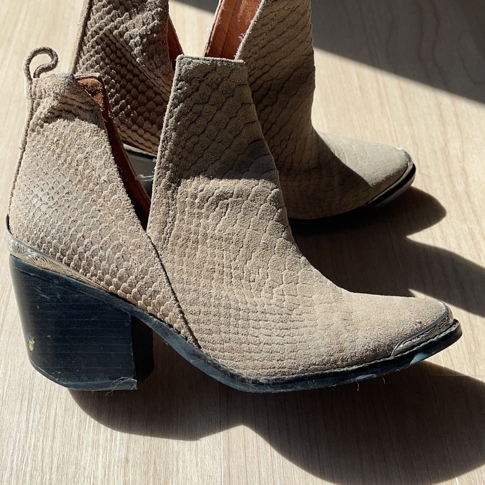 Jeffrey Campbell Cromwell Boots - Picture 3 of 10